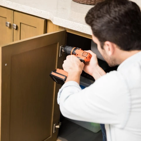 Top water heater fixing in dubai